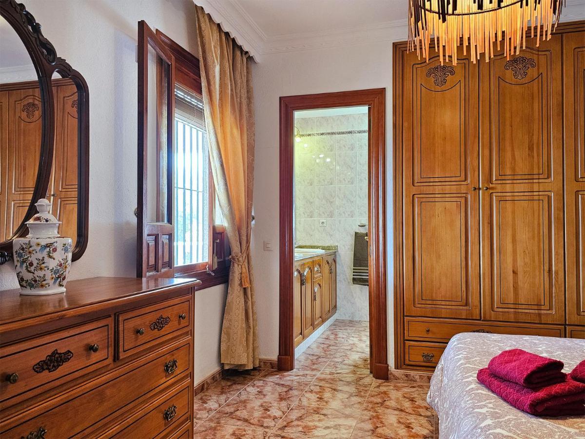 Villa Mirador Del Chorrito à Guaro Extérieur photo