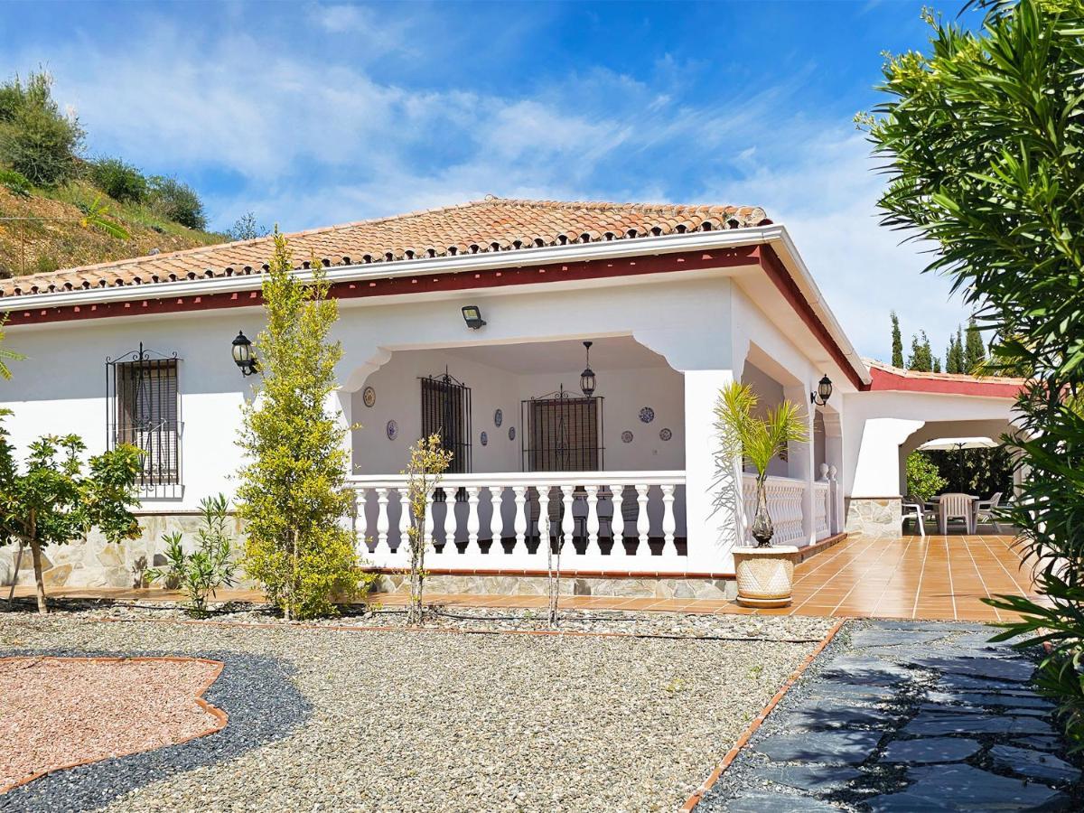 Villa Mirador Del Chorrito à Guaro Extérieur photo